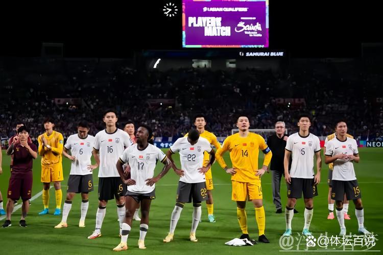 中国足球再遭质疑：最多进球和助攻无缘MVP，球迷直呼不专业